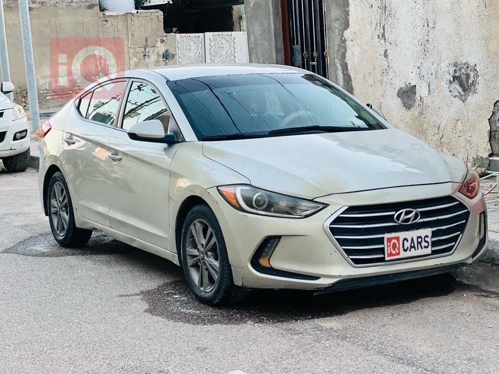 هيونداي النترا